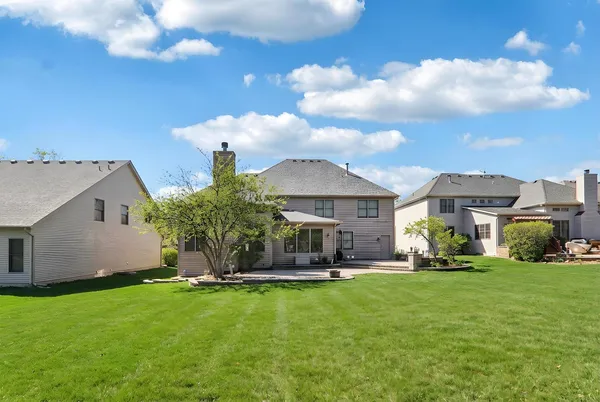 $675,000 | 911 Tipperary Street, Gilberts, IL 60136