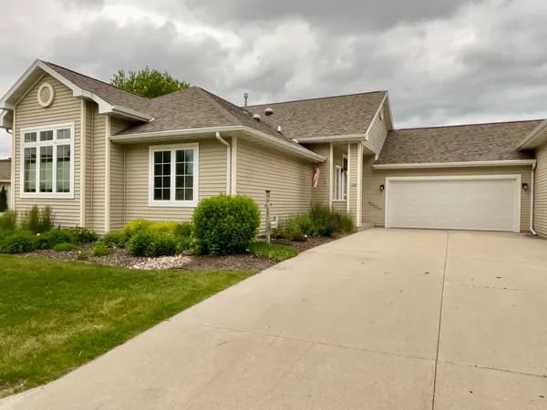 $364,900 | 1640 Settlement Trail, Sheboygan, WI 53081