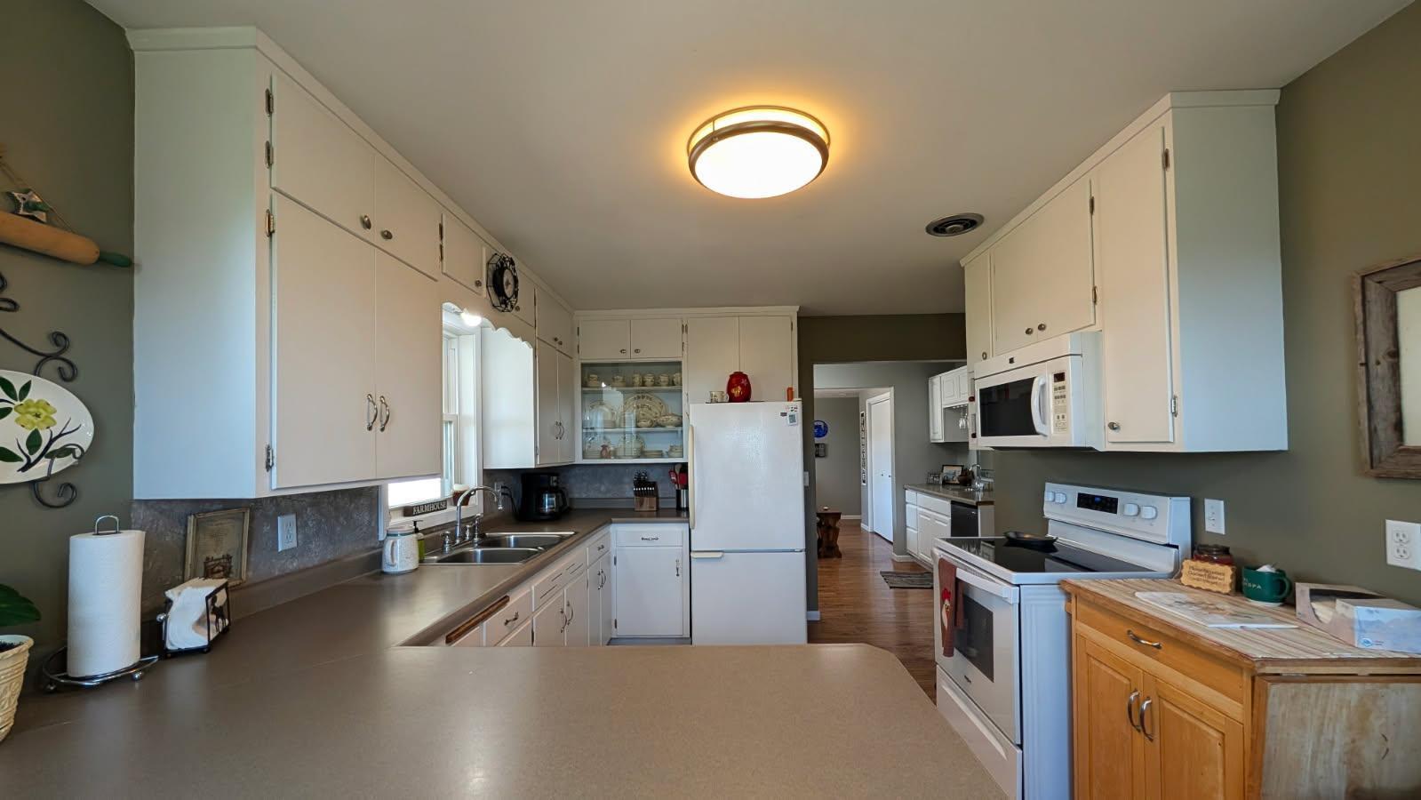 6045 20th Street Southwest Montevideo, MN 56265 - Photo 18 of 95
