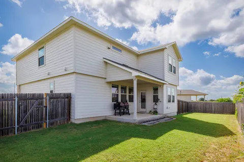 $275,000 | 314 Sunshine Lane, Kyle, TX 78640