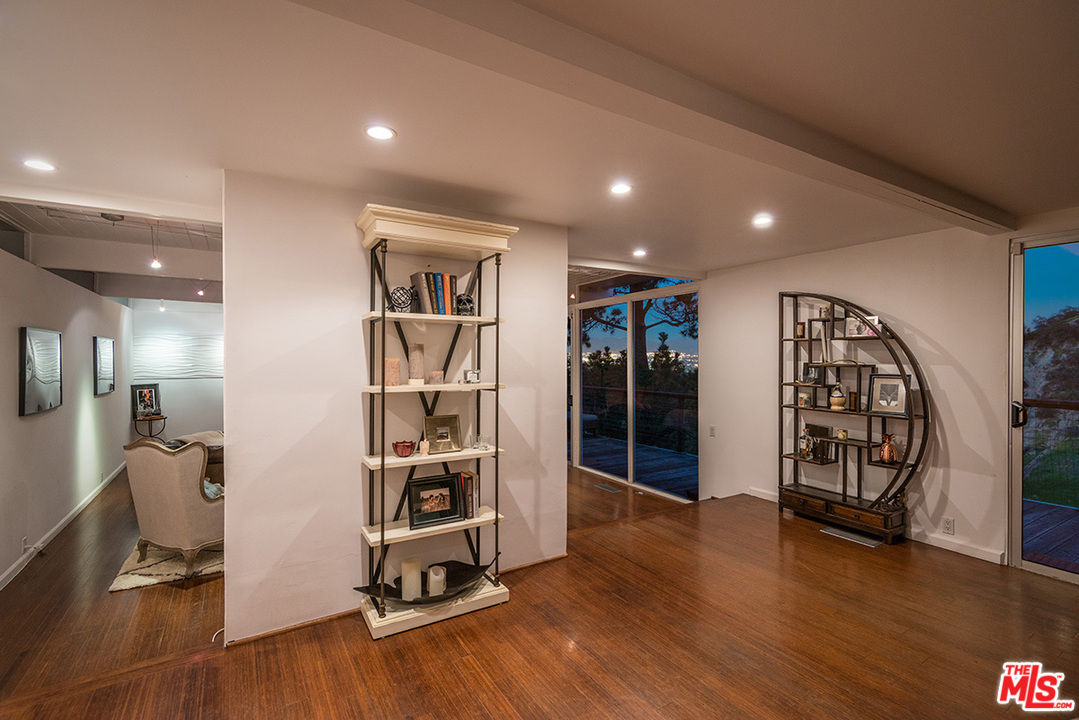 3356 Woodcliff Road Sherman Oaks, CA 91403 - Photo 2 of 15 a view of a room with gym equipment