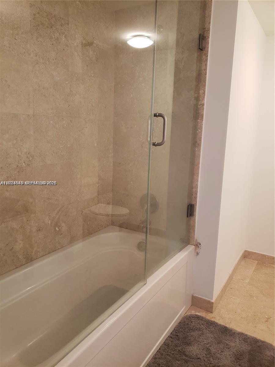 92 Southwest 3rd Street, Unit 1904 Miami, FL 33130 - Photo 6 of 15