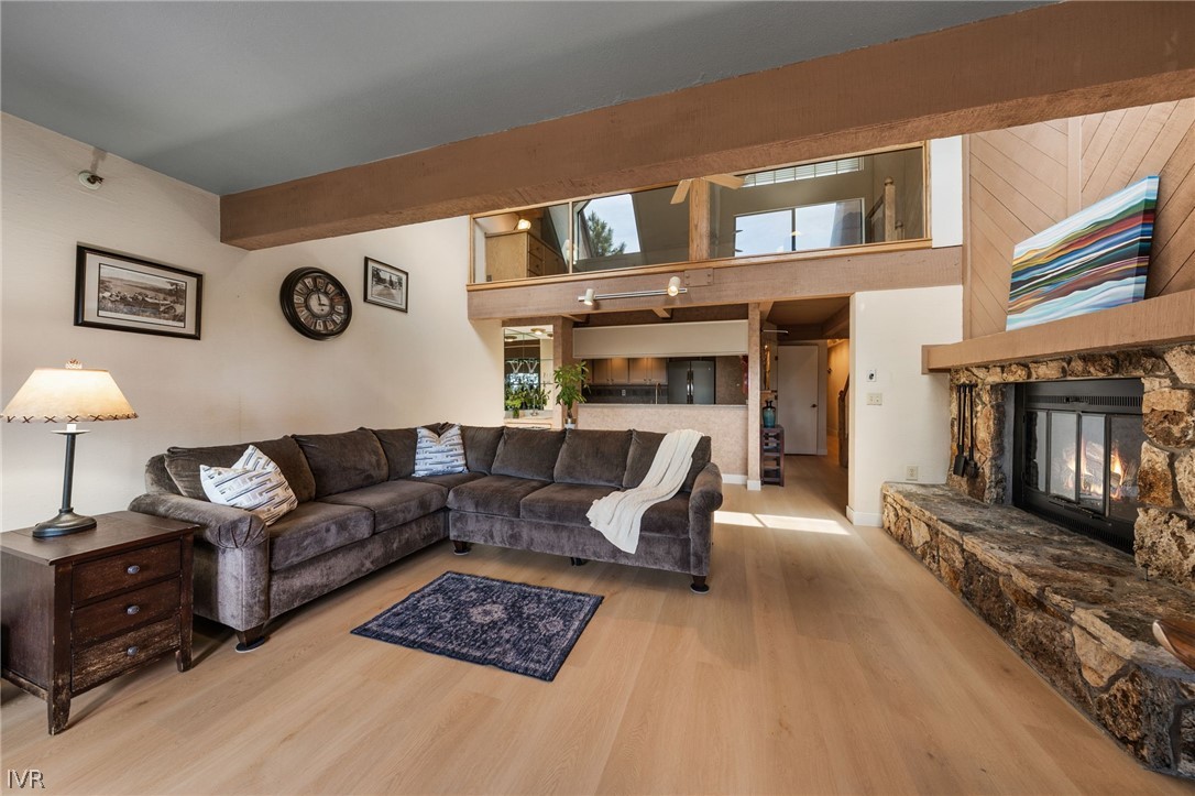 335 Ski Way, Unit 329 Incline Village, NV 89451 - Photo 26 of 39 Living Room