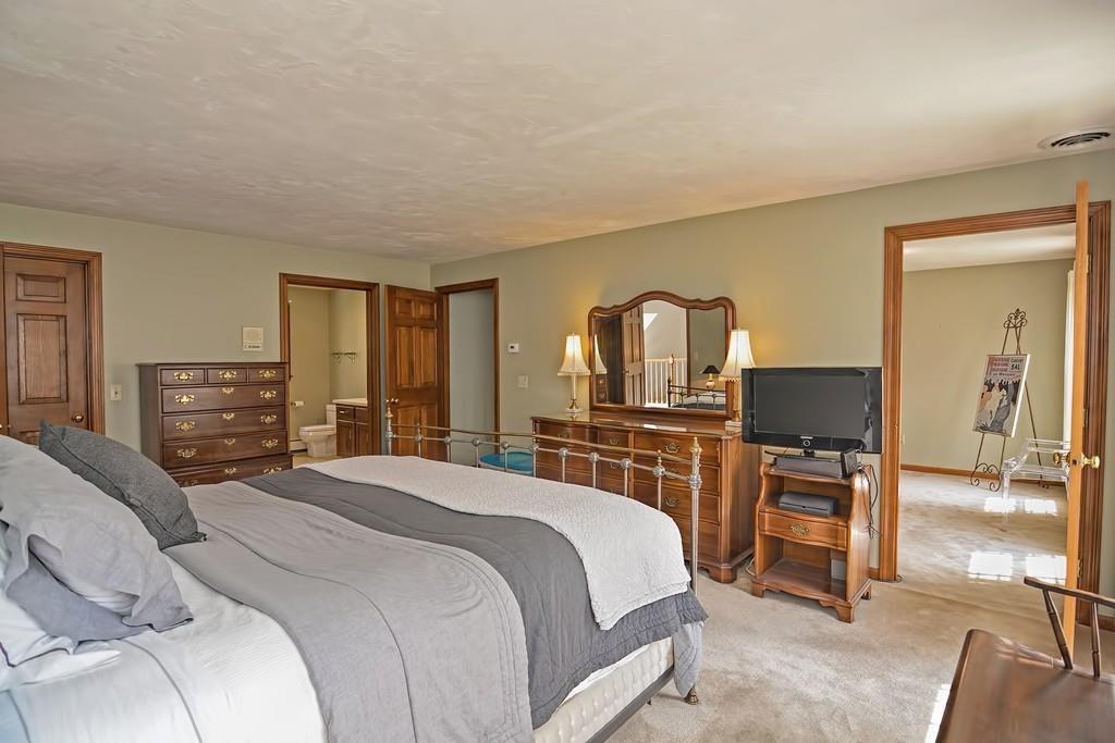55 Whitewood Road Milford, MA 01757 - Photo 23 of 41 Gallery Image 23