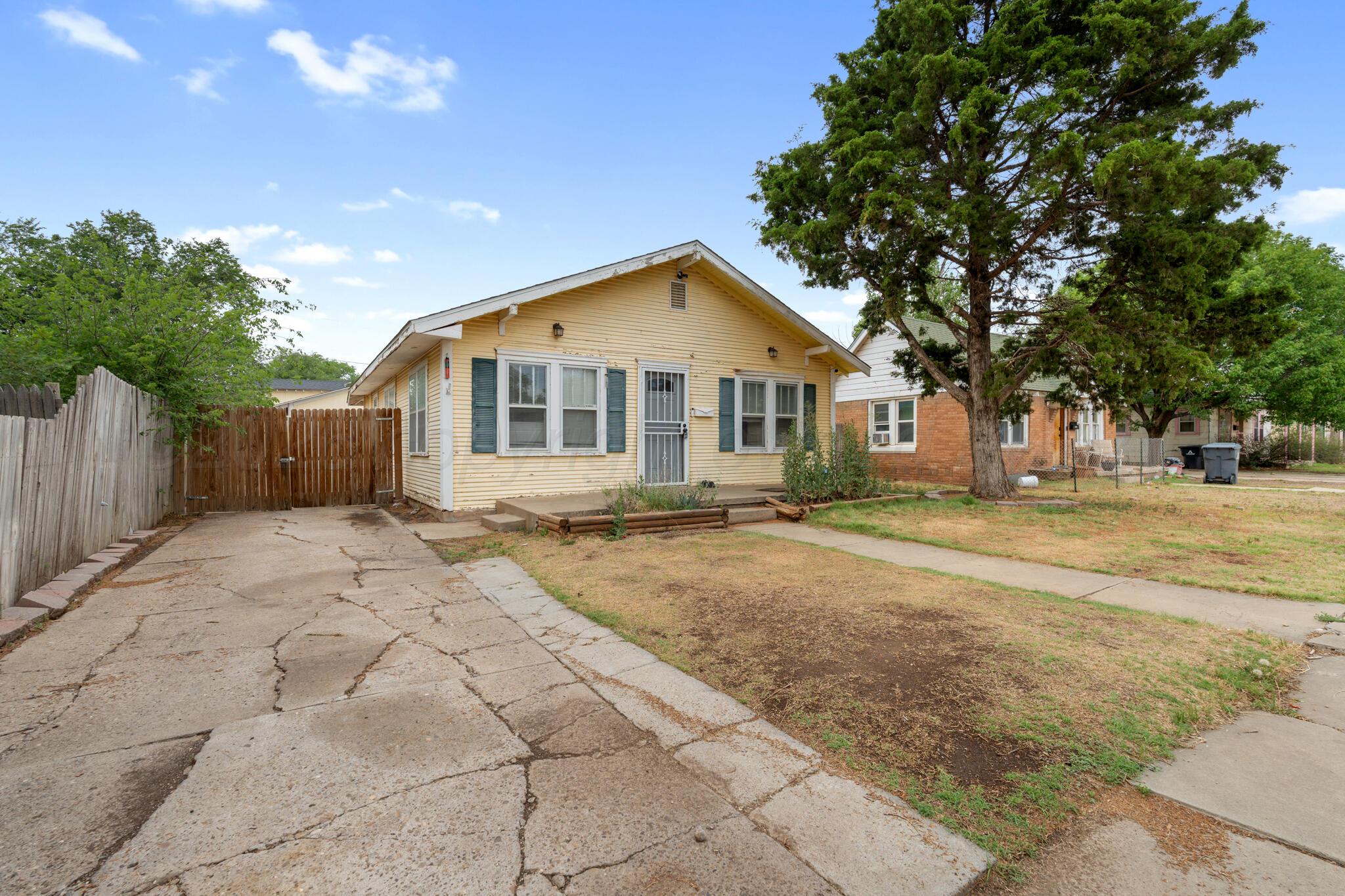 3806 South Tyler Street Amarillo, TX 79110 - Photo 2 of 12 2