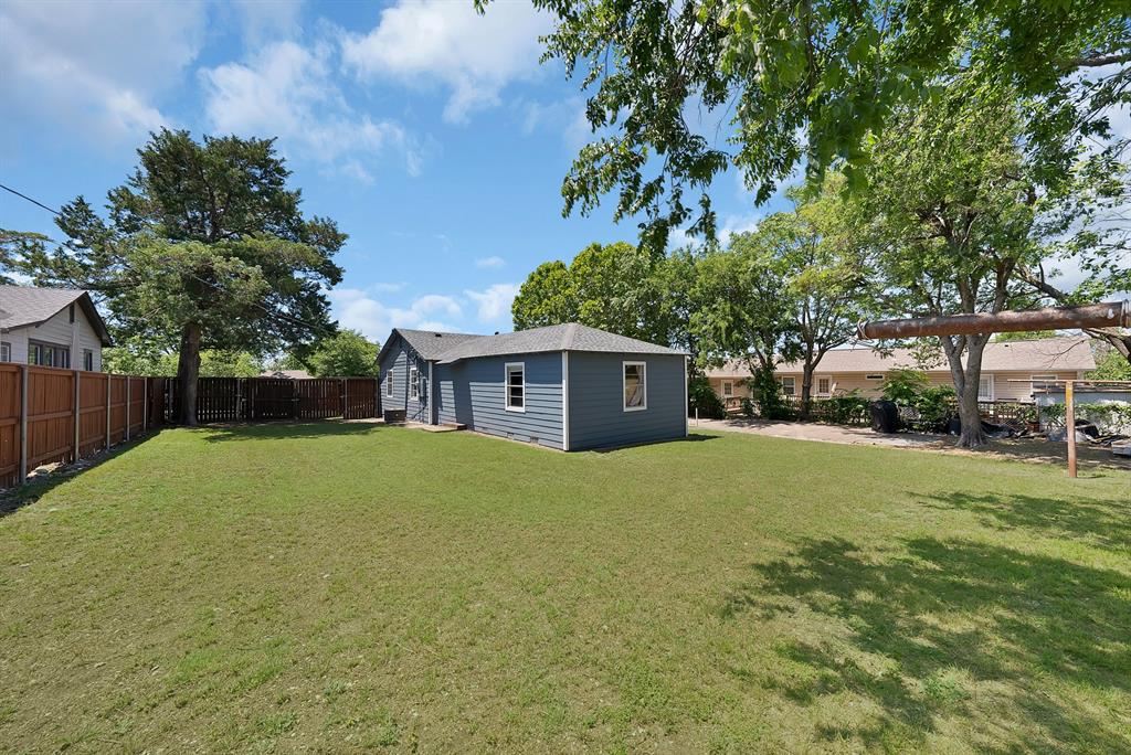 331 West Vinyard Road Duncanville, TX 75137 - Photo 17 of 24