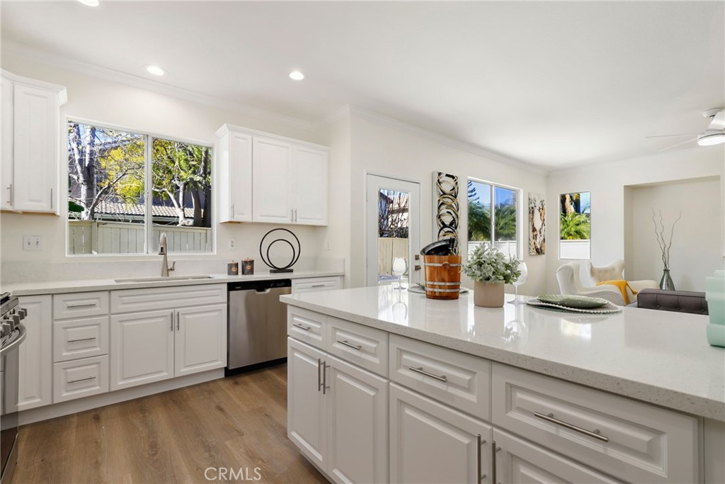 46 Nebraska Irvine, CA 92606 - Photo 11 of 58