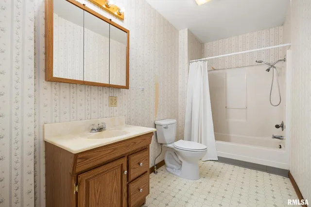 $199,900 | 602 North Pekin Lane, Hanna City, IL 61536