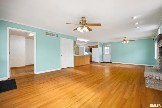 $199,900 | 602 North Pekin Lane, Hanna City, IL 61536