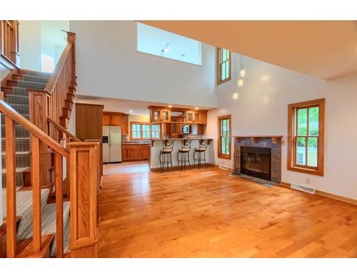 11 Montvale Road Worcester, MA 01609 - Photo 11 of 40 Gallery Image 11