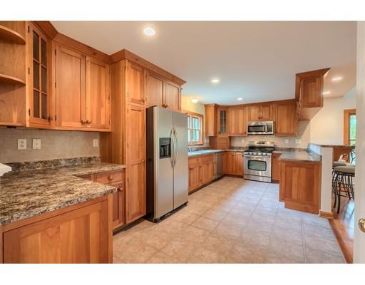 11 Montvale Road Worcester, MA 01609 - Photo 20 of 40 Gallery Image 20