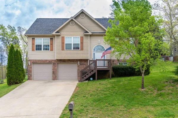 $385,000 | 10564 Fielding Road, Ooltewah, TN 37363
