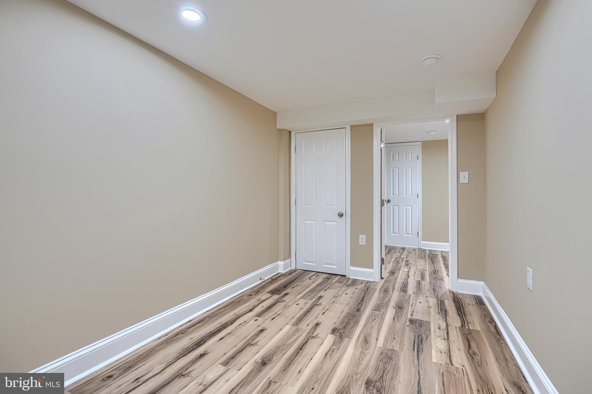 632 Charraway Road Baltimore, MD 21229 - Photo 33 of 41 Gallery Image 33