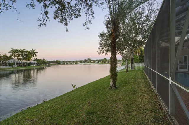 $930,000 | 12783 Northwest 18th Manor, Pembroke Pines, FL 33028
