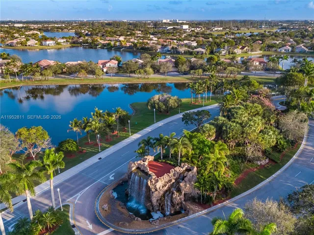 $930,000 | 12783 Northwest 18th Manor, Pembroke Pines, FL 33028