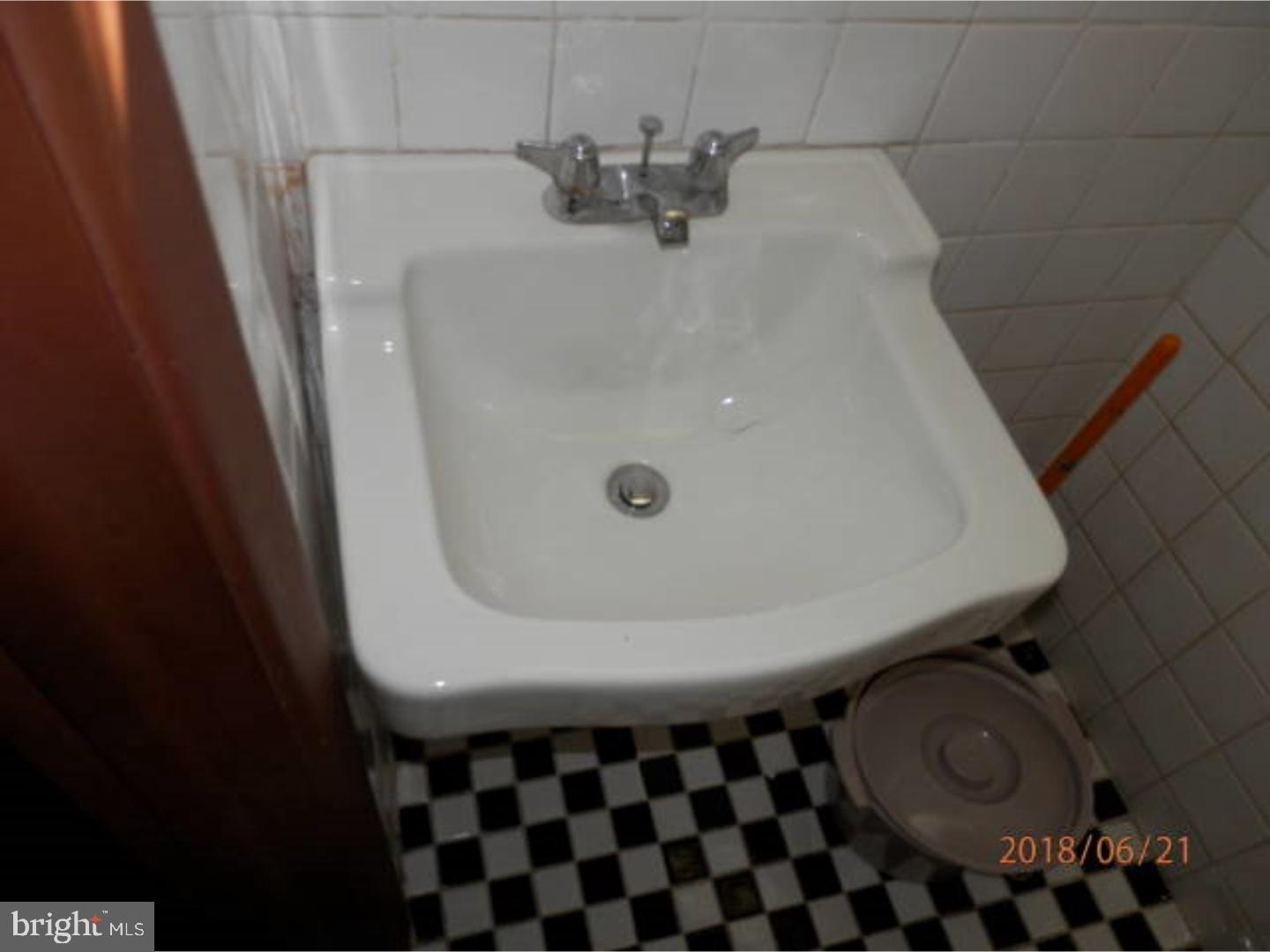 7456 Brockton Road Philadelphia, PA 19151 - Photo 14 of 15 Gallery Image 14