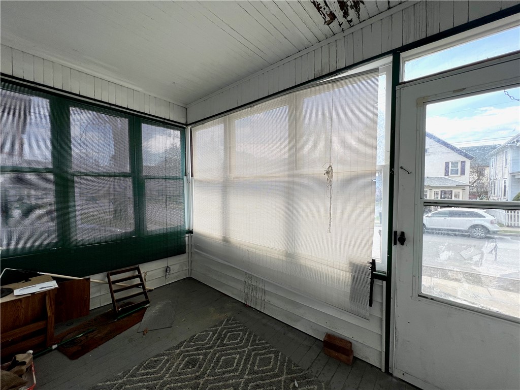 49 Spruce Street, Unit 1 Oneonta, NY 13820 - Photo 3 of 16 Enclosed Front Porch