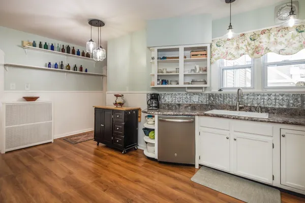 $365,000 | 76 South Street, Proctor, VT 05765