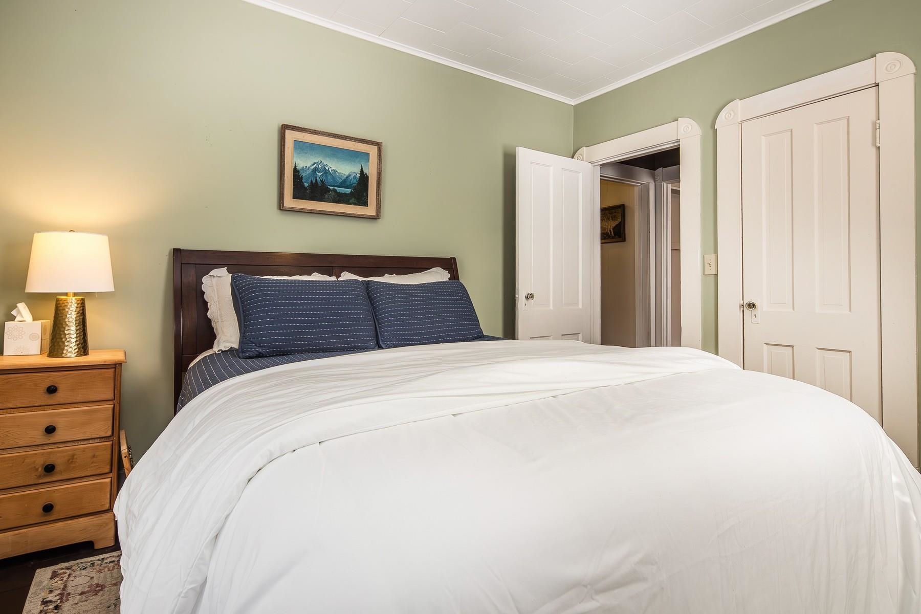 76 South Street Proctor, VT 05765 - Photo 27 of 44