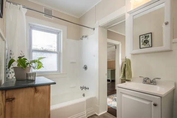 $365,000 | 76 South Street, Proctor, VT 05765