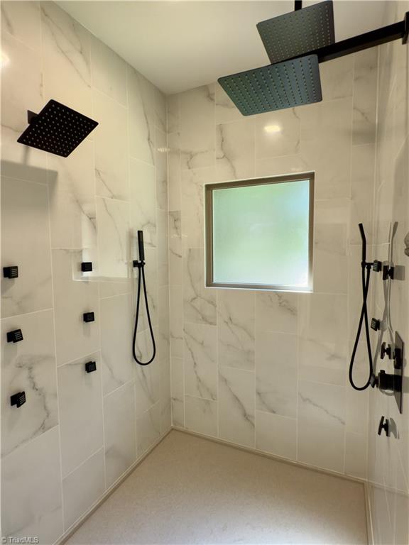 606 Dorado Circle High Point, NC 27265 - Photo 23 of 50 Gallery Image 23