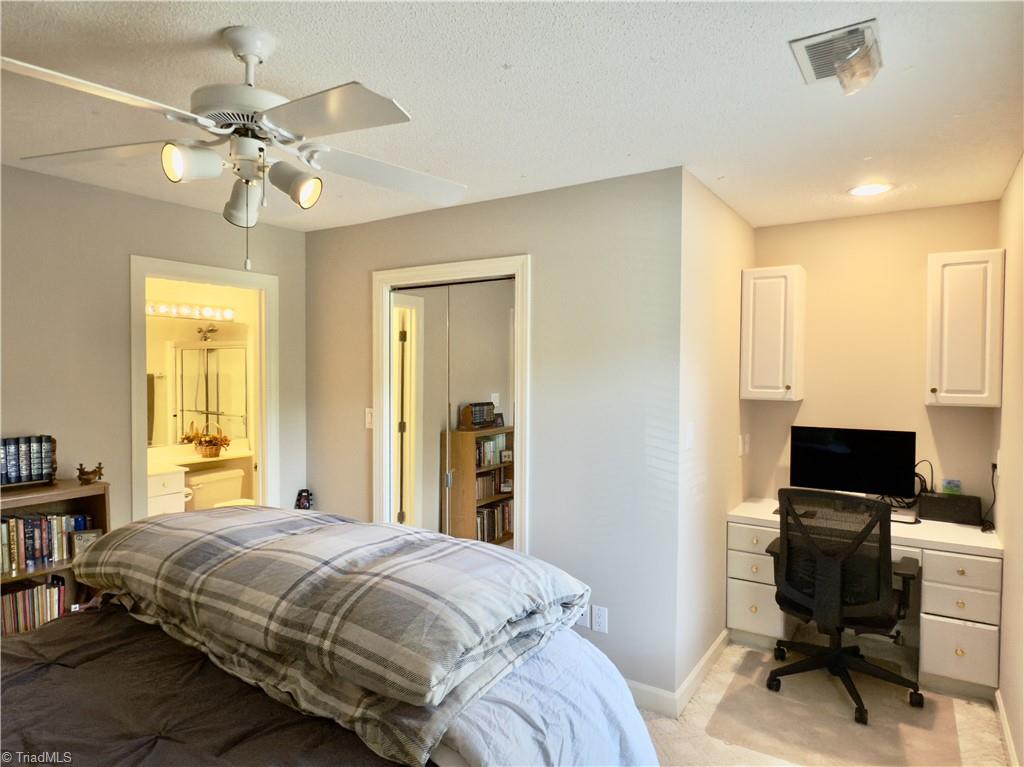 606 Dorado Circle High Point, NC 27265 - Photo 28 of 50 Gallery Image 28