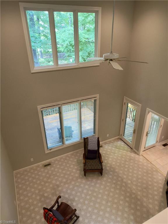 606 Dorado Circle High Point, NC 27265 - Photo 9 of 50 Gallery Image 9