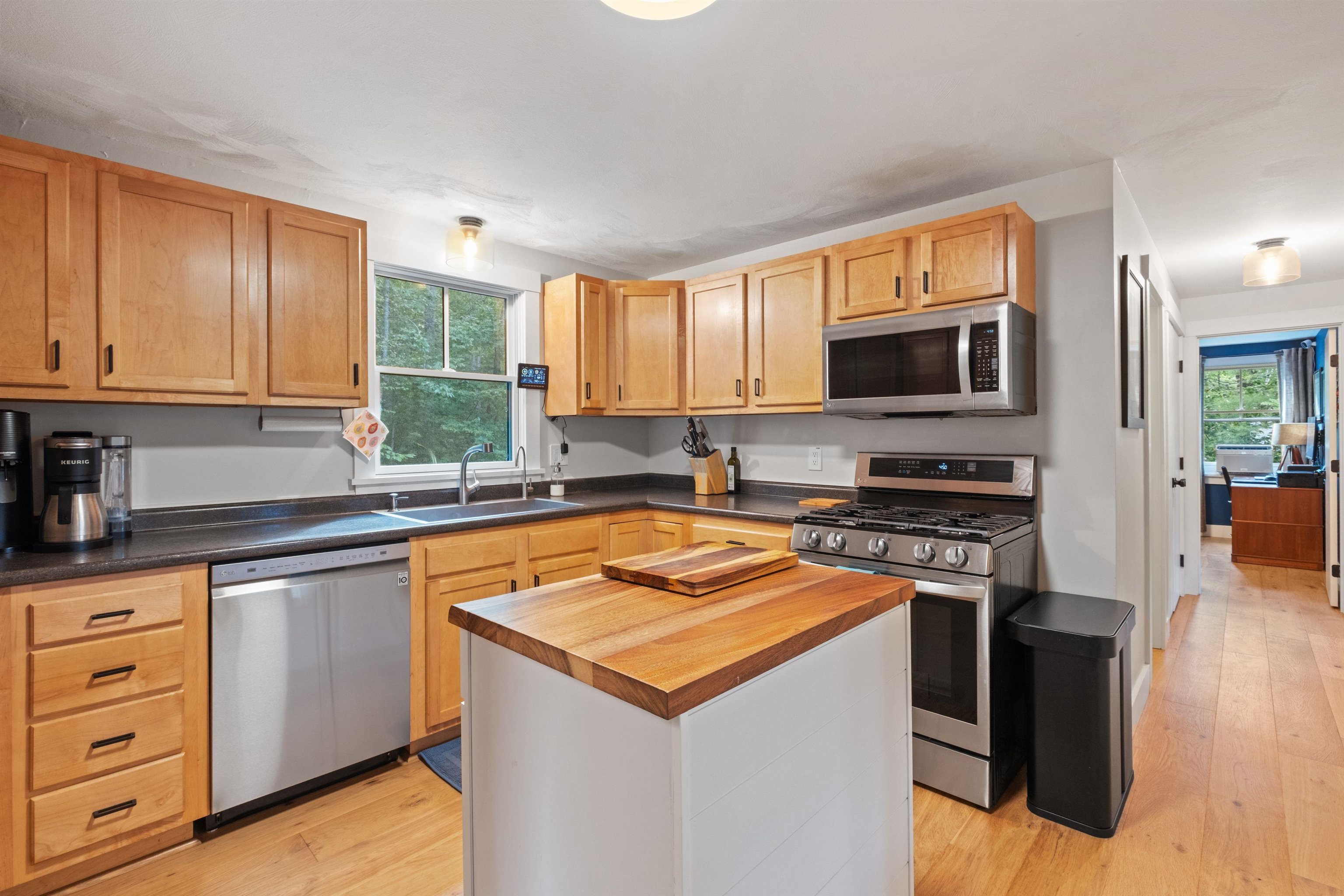 6 Council Tree Lane Wolfeboro, NH 03894 - Photo 10 of 40