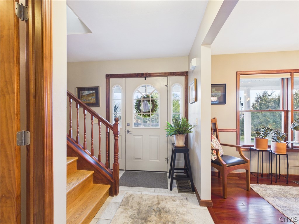 529 Hoy Road Cortlandville, NY 13045 - Photo 4 of 46