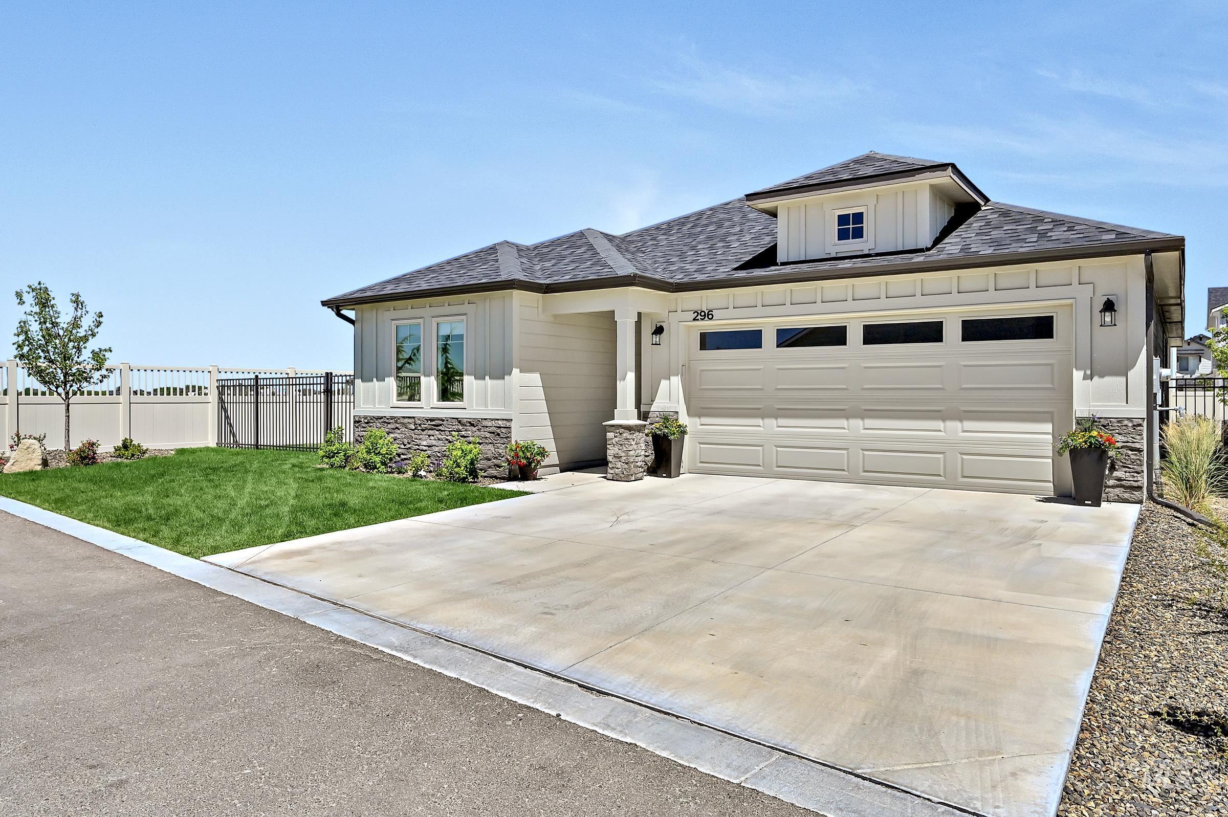 296 West Broyhill Street Meridian, ID 83642 - Photo 2 of 33