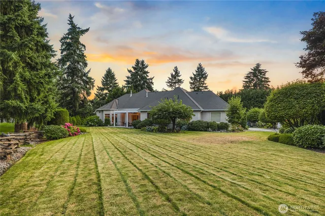 a house view with a outdoor space