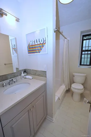 $295,000 | 105 Garth Road, Unit 1L, Scarsdale, NY 10583