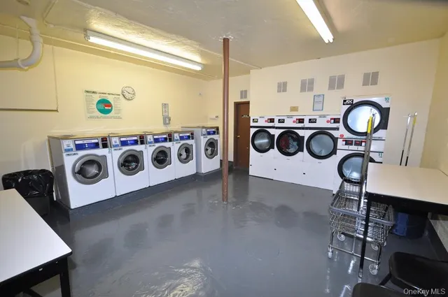 $295,000 | 105 Garth Road, Unit 1L, Scarsdale, NY 10583