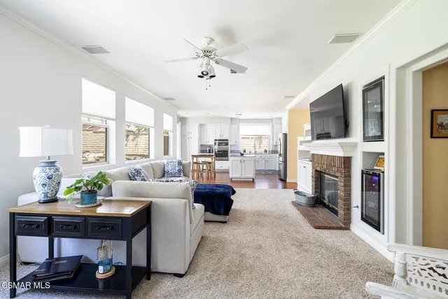 $950,000 | 29047 Ironwood Lane, Saugus, CA 91390