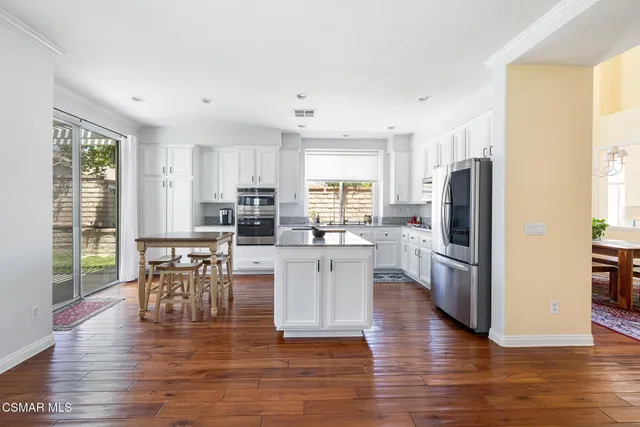 $950,000 | 29047 Ironwood Lane, Saugus, CA 91390