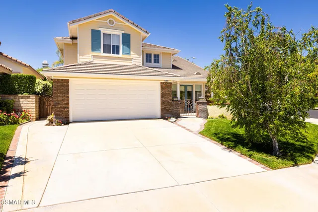 $950,000 | 29047 Ironwood Lane, Saugus, CA 91390