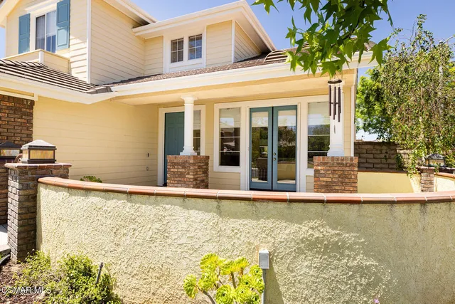 $950,000 | 29047 Ironwood Lane, Saugus, CA 91390