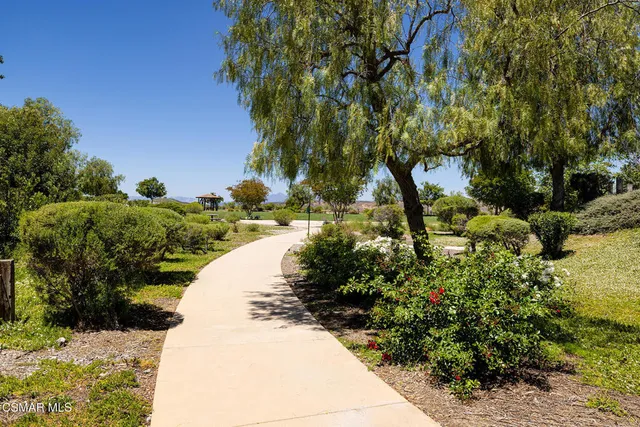 $950,000 | 29047 Ironwood Lane, Saugus, CA 91390