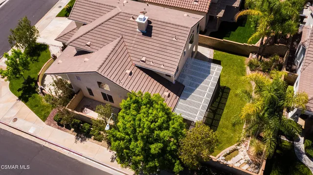 $950,000 | 29047 Ironwood Lane, Saugus, CA 91390