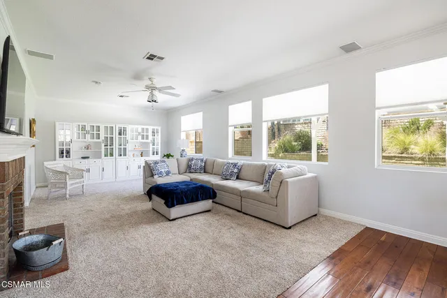 $950,000 | 29047 Ironwood Lane, Saugus, CA 91390