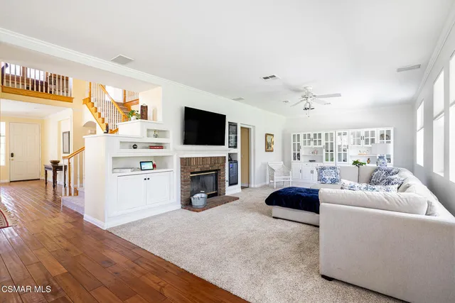 $950,000 | 29047 Ironwood Lane, Saugus, CA 91390