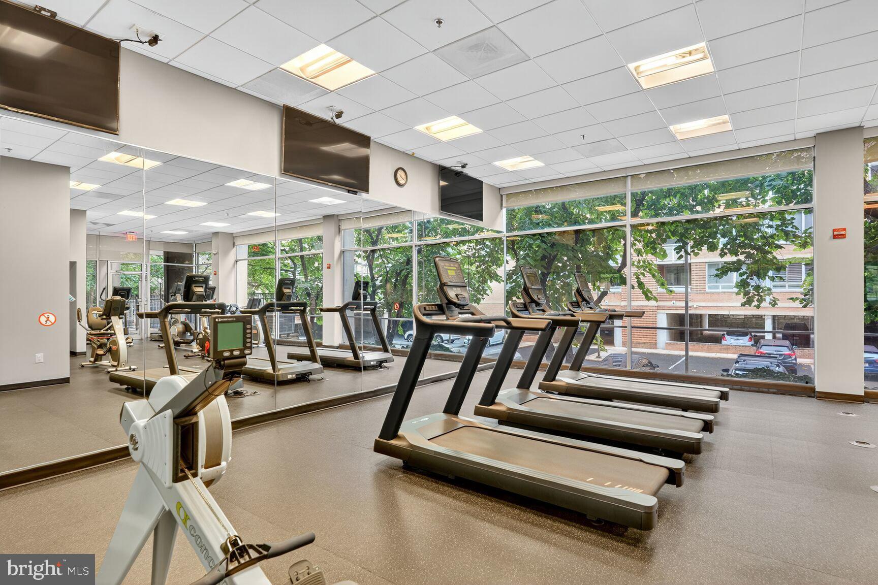 800 4th Street Southwest, Unit S221 Washington, DC 20024 - Photo 16 of 19 a view of a room with gym equipment