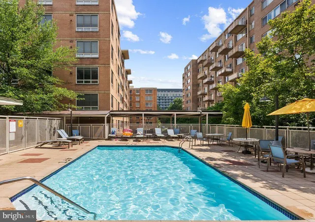 $462,000 | 800 4th Street Southwest, Unit S221, Washington, DC 20024