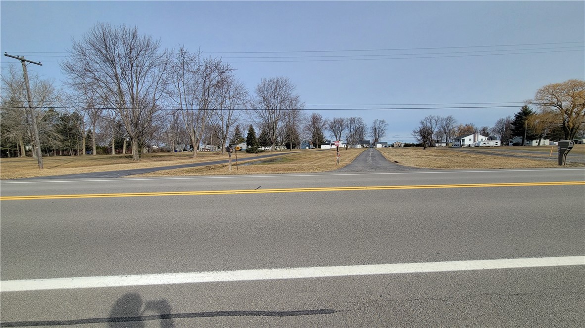 Lake Road Ransomville, NY 14131 - Photo 4 of 11