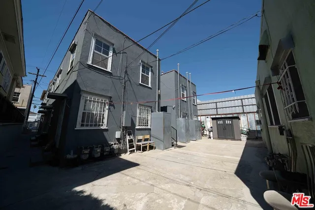 $2,790,000 | 3714 West Pico Boulevard, Los Angeles, CA 90019