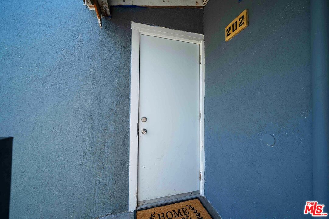 3714 West Pico Boulevard Los Angeles, CA 90019 - Photo 23 of 45