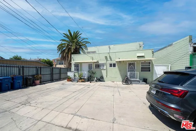 $2,790,000 | 3714 West Pico Boulevard, Los Angeles, CA 90019