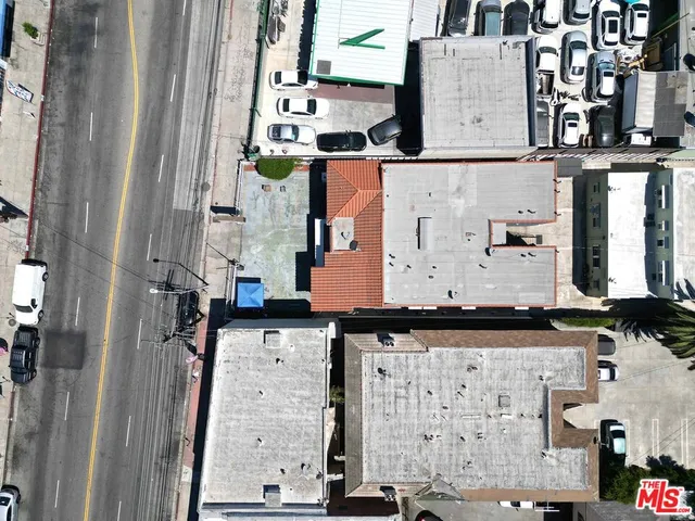 $2,790,000 | 3714 West Pico Boulevard, Los Angeles, CA 90019