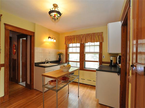 90 Hillside Road Dedham, MA 02026 - Photo 5 of 23 Gallery Image 5