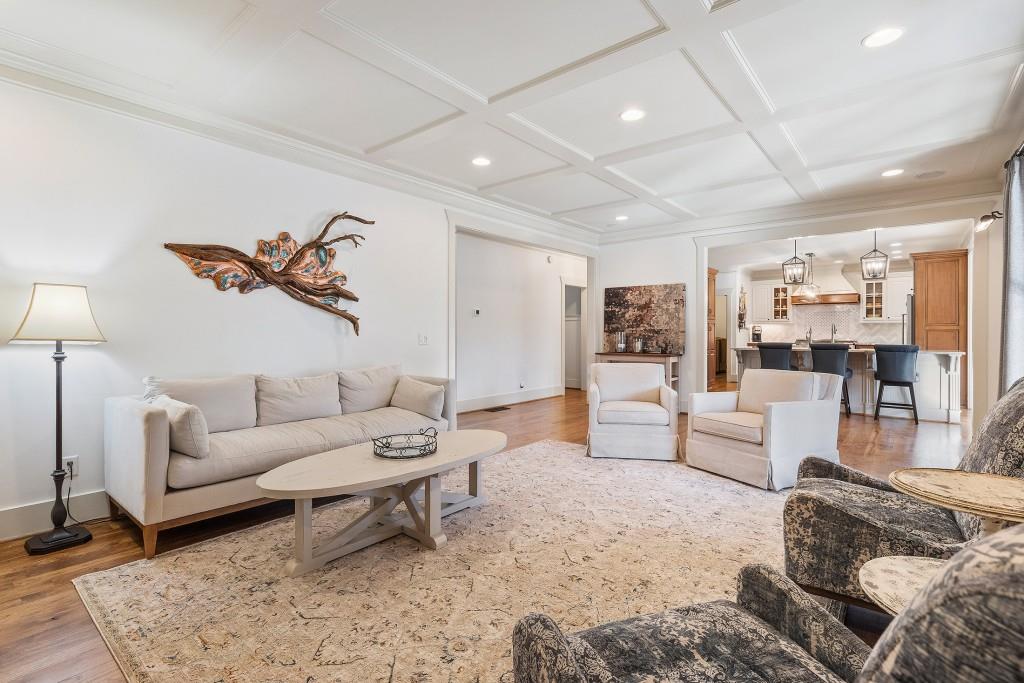 407 Maple Ridge Court Cumming, GA 30028 - Photo 12 of 67